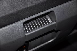 2012款东风风行景逸LV