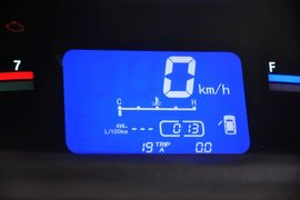 2012款东风风行景逸LV