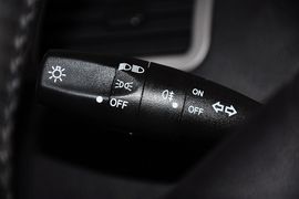 2012款东风风行景逸LV