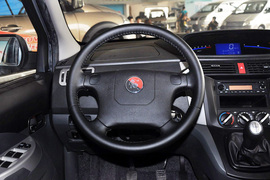 2012款东风风行景逸LV