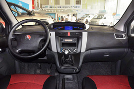 2012款东风风行景逸LV