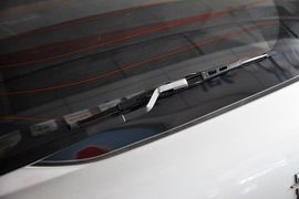 2012款东风风行景逸LV