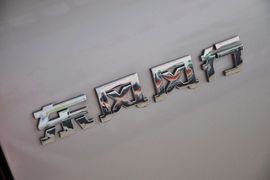 2012款东风风行景逸LV