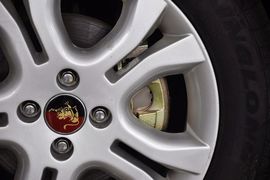 2012款东风风行景逸LV