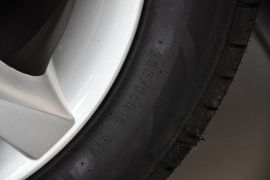 2012款东风风行景逸LV