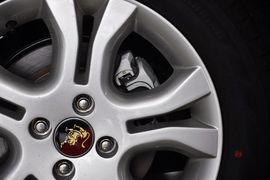 2012款东风风行景逸LV