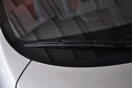 2012款东风风行景逸LV