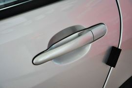 2012款东风风行景逸LV