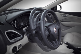 2013款广汽菲亚特菲翔