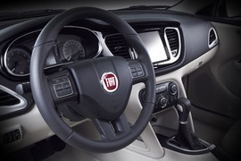 2013款广汽菲亚特菲翔