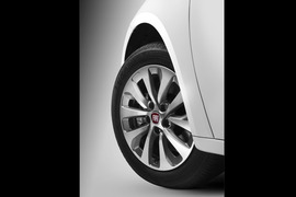 2013款广汽菲亚特菲翔