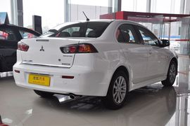 2012款三菱翼神2.0CVT致炫版旗舰型