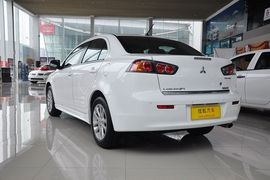 2012款三菱翼神2.0CVT致炫版旗舰型