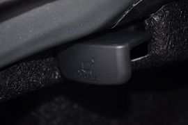 全新奔腾B70