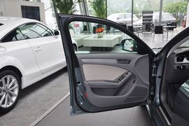2012款奥迪A4L