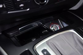 2012款奥迪A4L