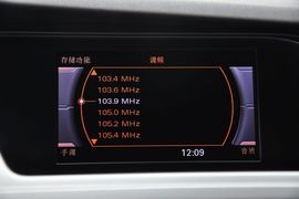 2012款奥迪A4L