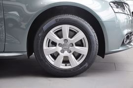 2012款奥迪A4L
