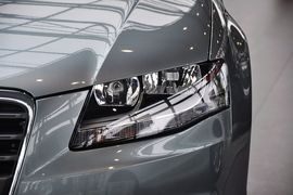 2012款奥迪A4L