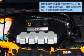 2012款福特福克斯ST法国试驾实拍