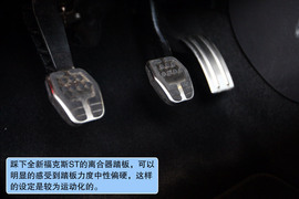 2012款福特福克斯ST法国试驾实拍