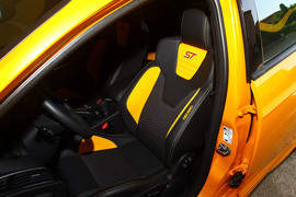 2012款福特福克斯ST法国试驾实拍