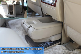 2012款丰田汉兰达试驾实拍