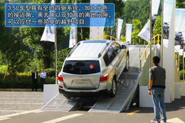 2012款丰田汉兰达试驾实拍