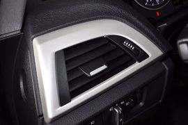 2012款宝马116i领先型