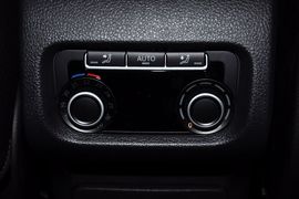 2012款大众夏朗2.0TSI标配型