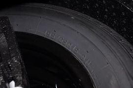 2012款大众高尔夫1.6L手自一体时尚型