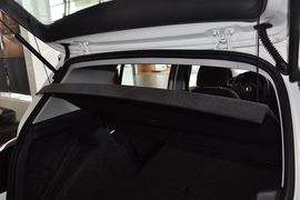 2012款大众高尔夫1.6L手自一体时尚型