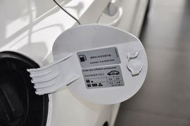 2012款大众高尔夫1.6L手自一体时尚型