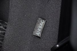 2012款大众高尔夫1.6L手自一体时尚型