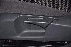2012款大众高尔夫1.6L手自一体时尚型