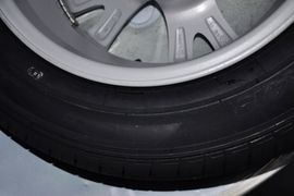 2012款马自达睿翼轿跑车2.0L豪华版