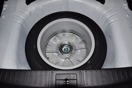 2012款马自达睿翼轿跑车2.0L豪华版