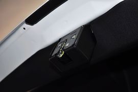 2012款马自达睿翼轿跑车2.0L豪华版