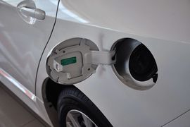 2012款马自达睿翼轿跑车2.0L豪华版