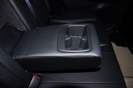 2012款马自达睿翼轿跑车2.0L豪华版