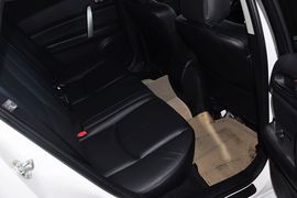 2012款马自达睿翼轿跑车2.0L豪华版