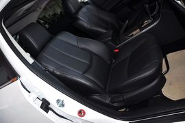 2012款马自达睿翼轿跑车2.0L豪华版