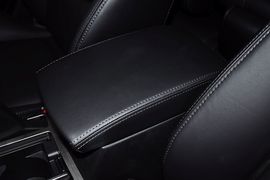 2012款马自达睿翼轿跑车2.0L豪华版