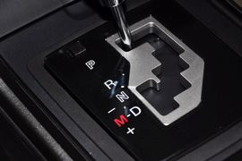 2012款马自达睿翼轿跑车2.0L豪华版