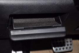 2012款马自达睿翼轿跑车2.0L豪华版