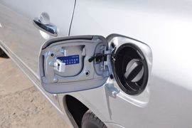 2012款丰田卡罗拉1.8L