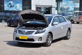 2012款丰田卡罗拉1.8L
