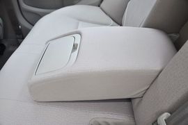 2012款丰田卡罗拉1.8L