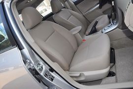 2012款丰田卡罗拉1.8L