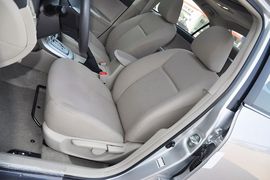 2012款丰田卡罗拉1.8L
